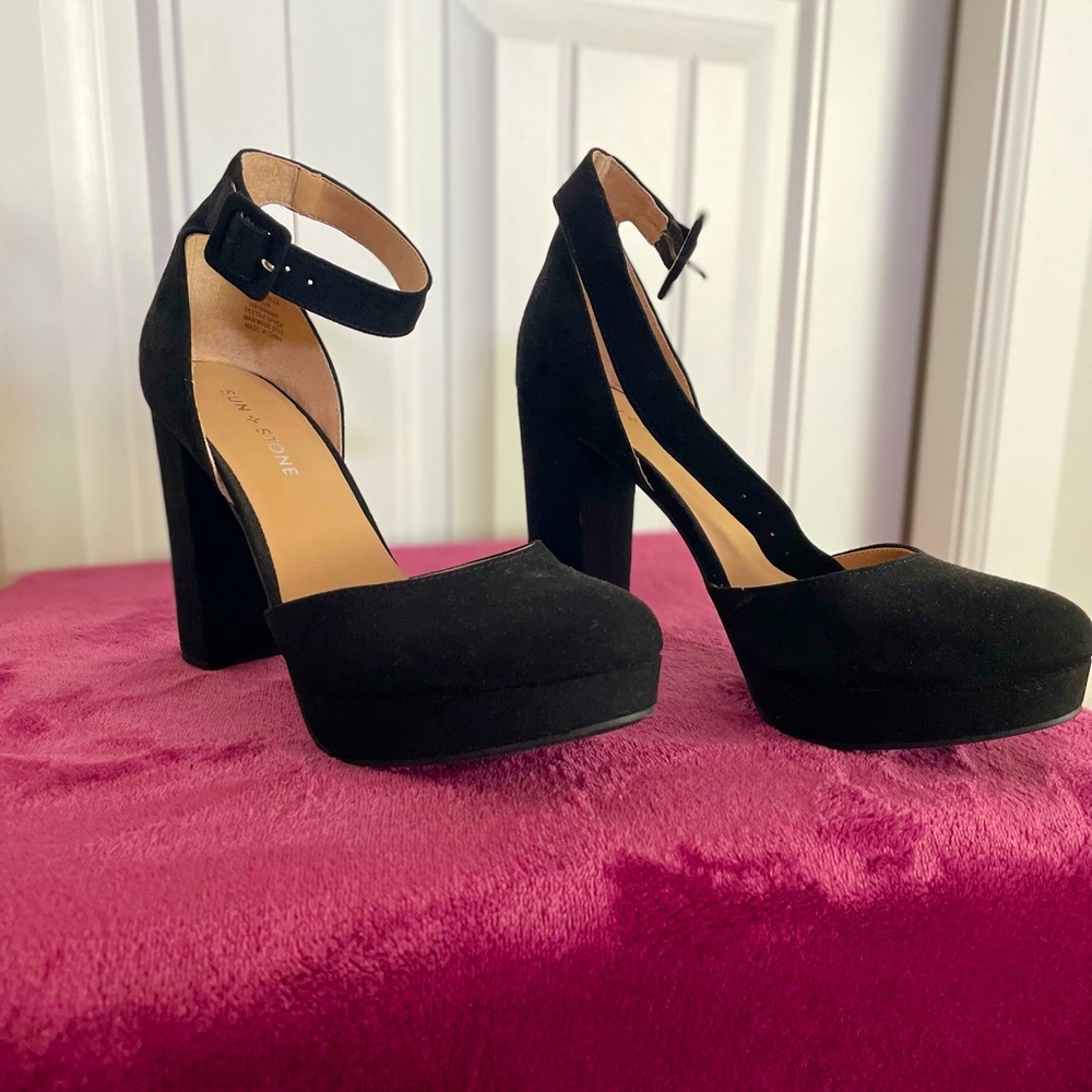Chunky heels